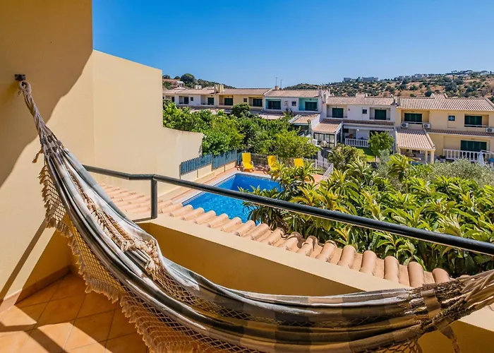 Carela 알부페이라